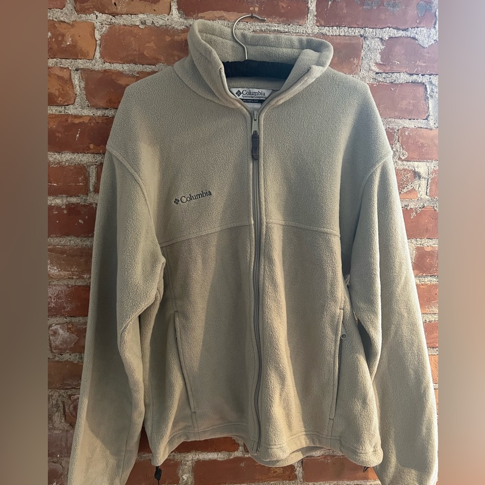 Camel Columbia fleece jacket